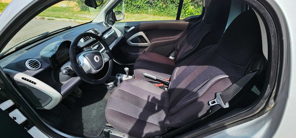 Smart ForTwo MHD Automat Klima Szyberdach Alu Navi Bluetooth 2 kluczyk