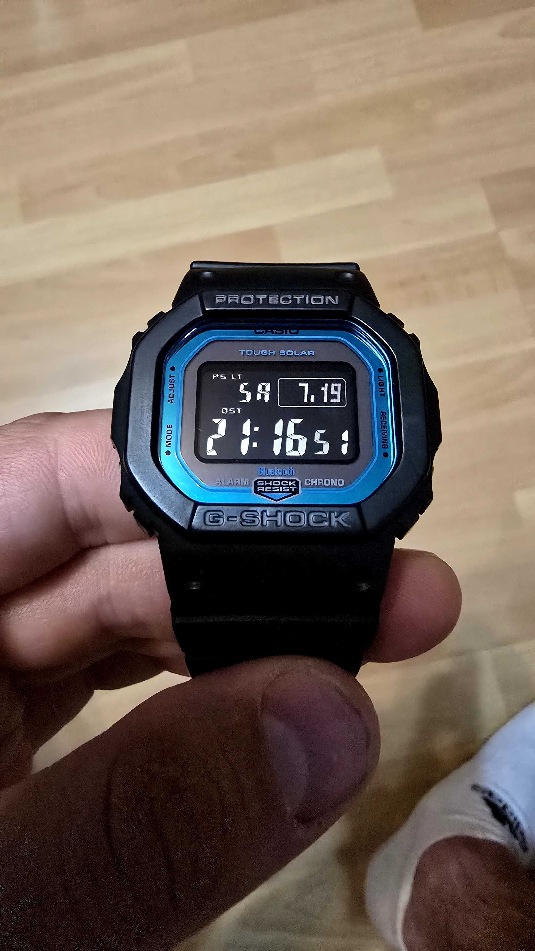Casio G-Shock GW-B5600-2ER Solar Waveceptor