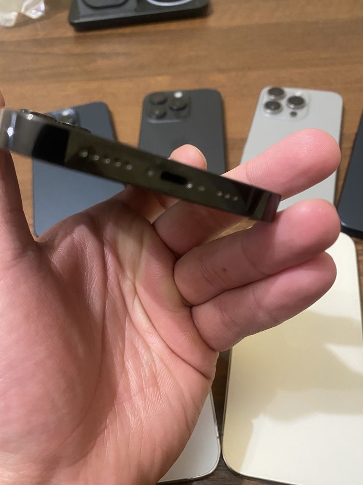 Продам iPhone 14 pro/ 15 pro