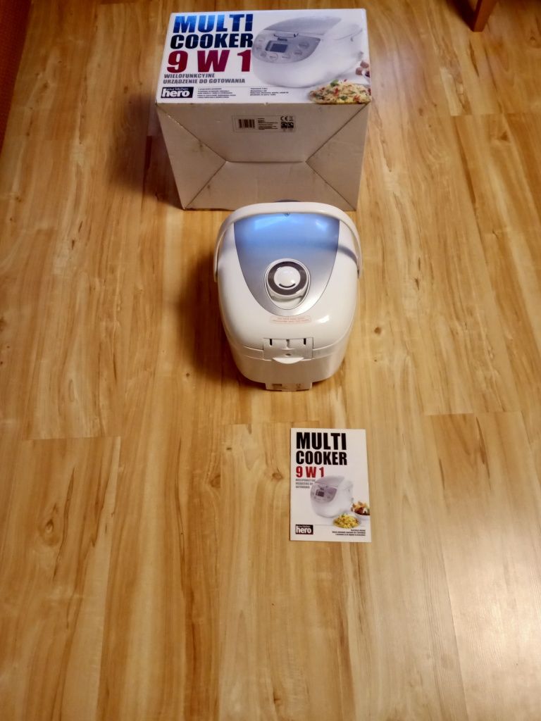 Sprzedam wielofunkcyjne urządzenie Multi Cooker  9w1 nowe w kolorze bi