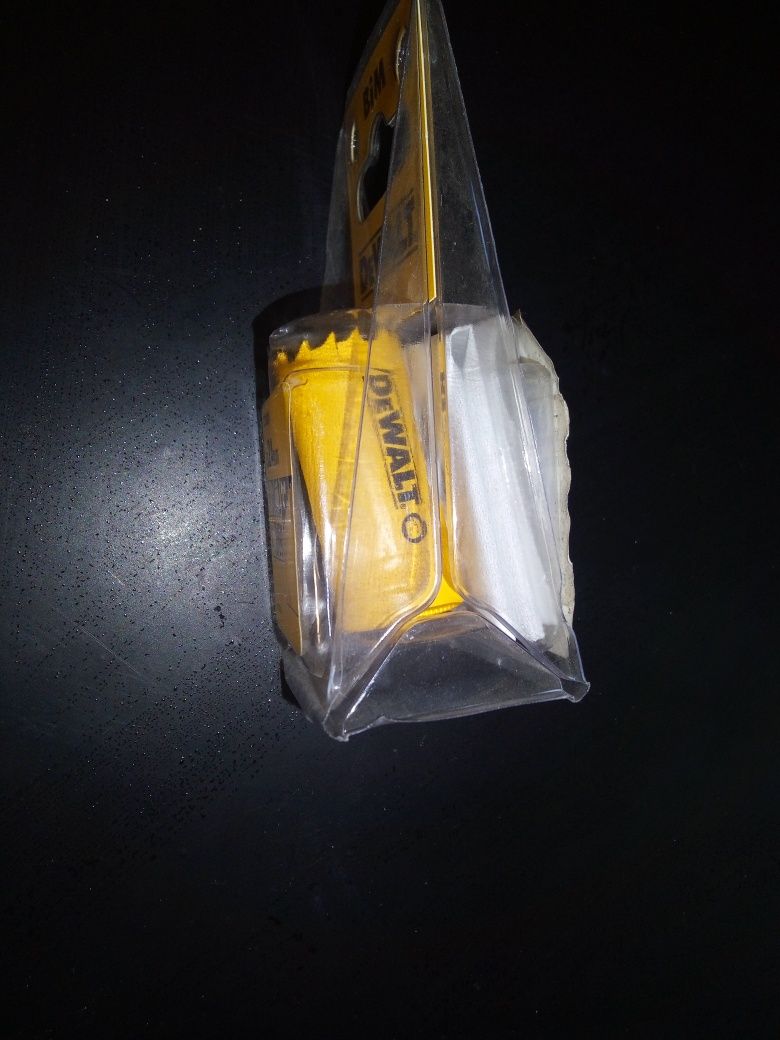 Цифенбор-коронка биметаллическая DeWALT DT83024