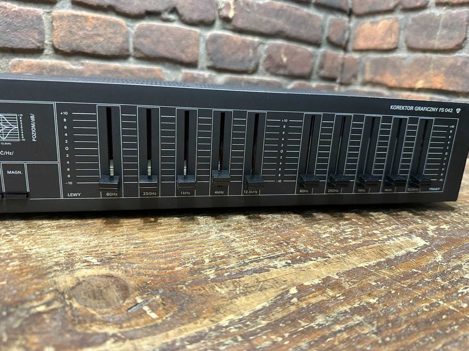 Korektor Unitra FS 042