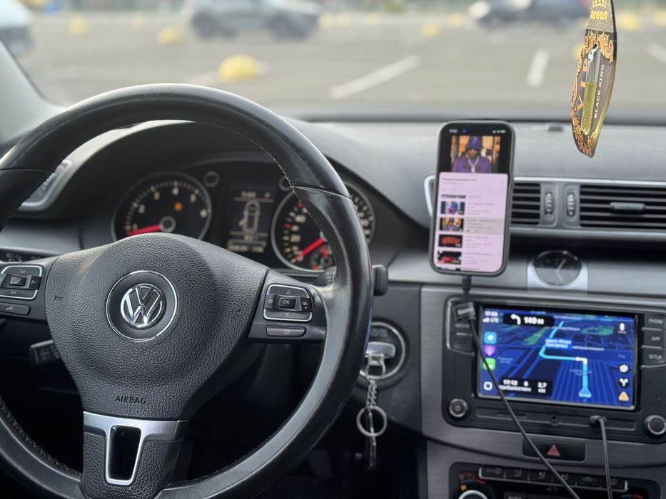 Volkswagen passat B7 1.4 газ /бенз