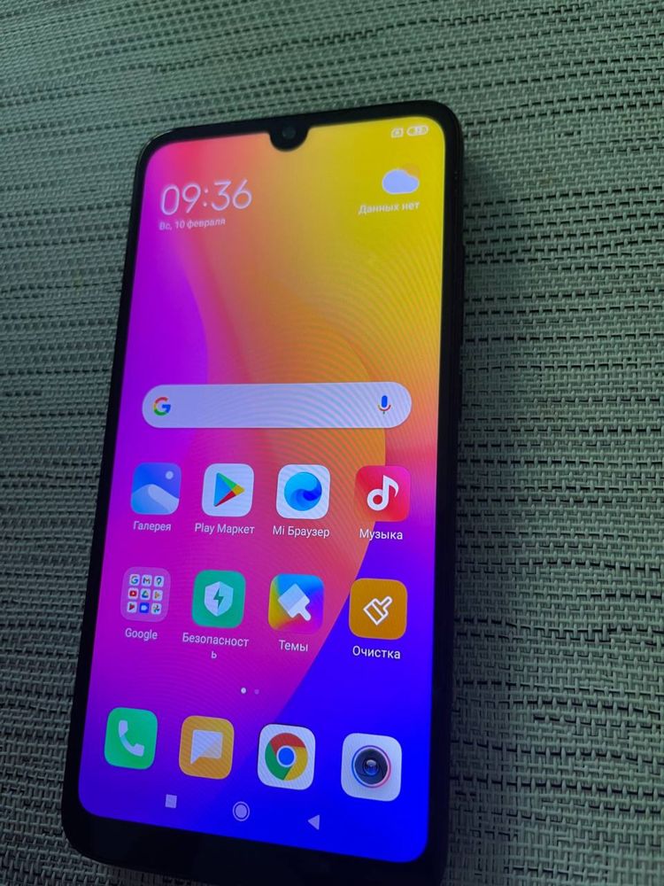 Redmi 7 4/64, продаю свій телефон