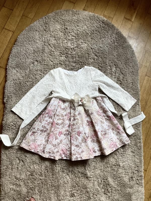 Нарядное ажурное платье bubra