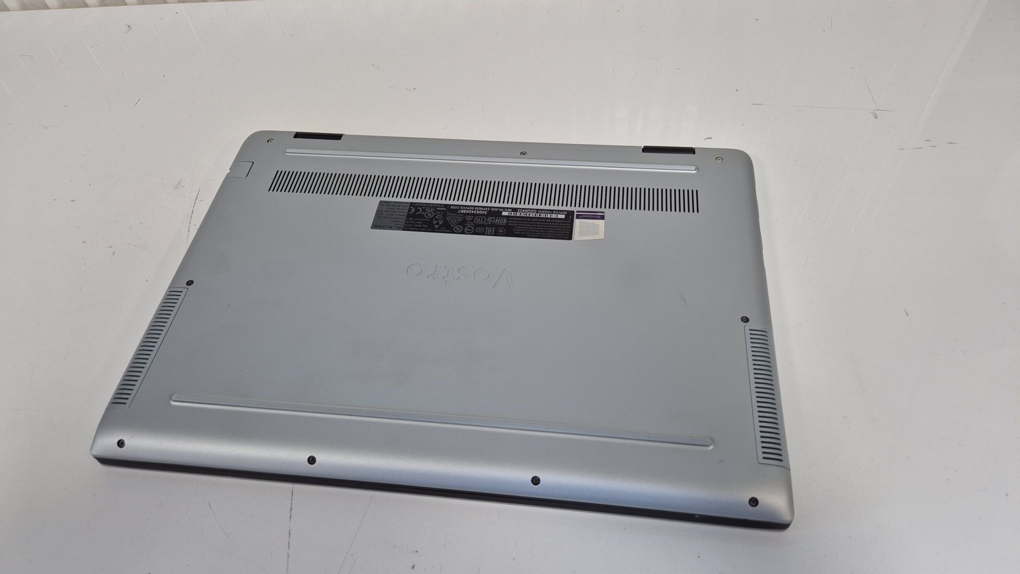 Dell Vostro 5490 14/i5-10210U/24GB/256SSD/WIN11
