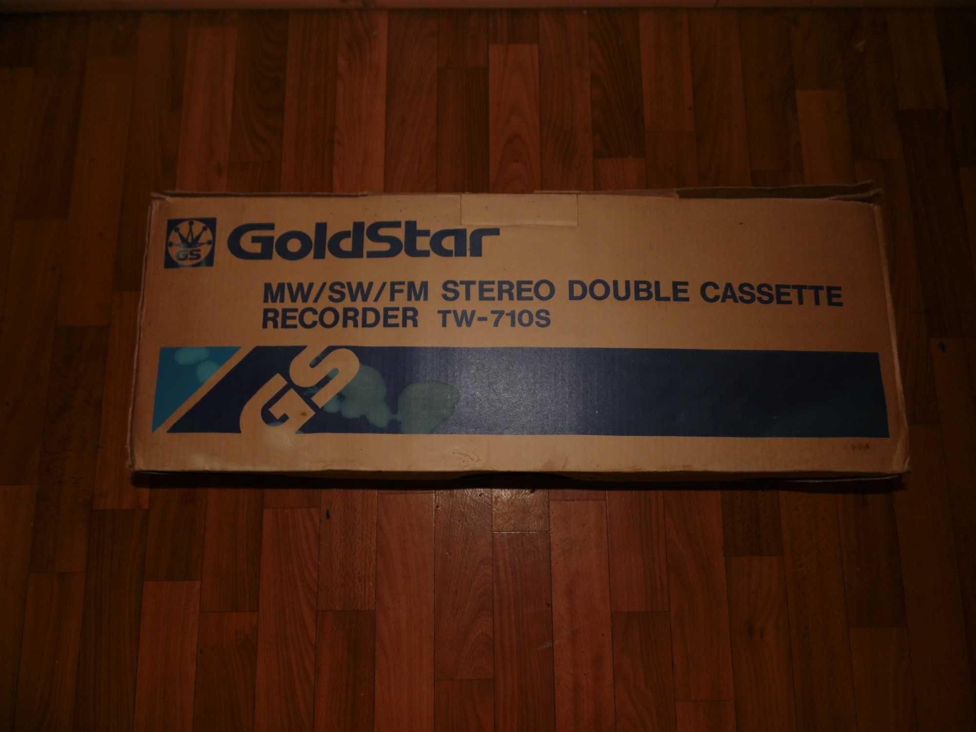 магнитофон goldstar  LG Group новая в упаковке