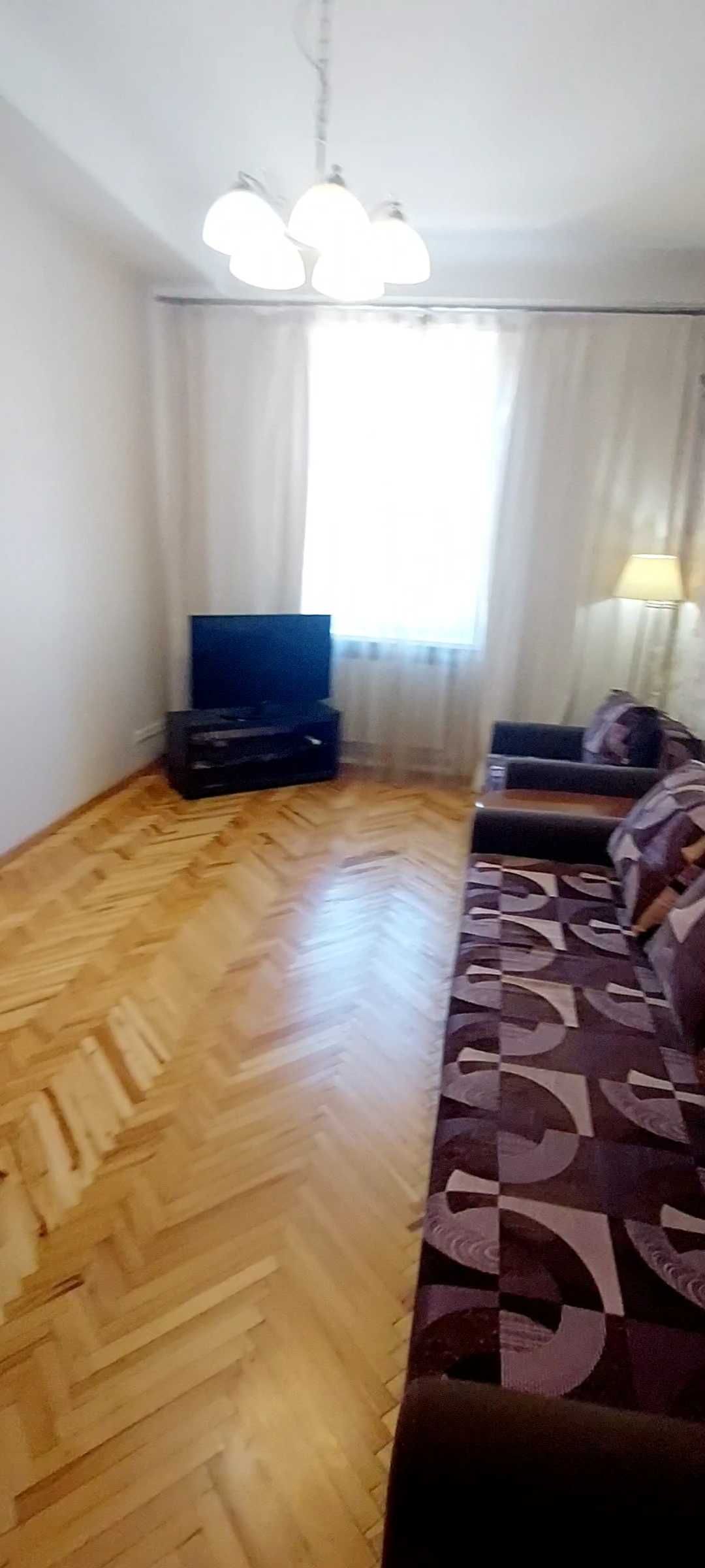 Сдам 2 комн.квартиру в самом ЦЕНТРЕ Киева, ул.Софиевская 4, метро-1мин