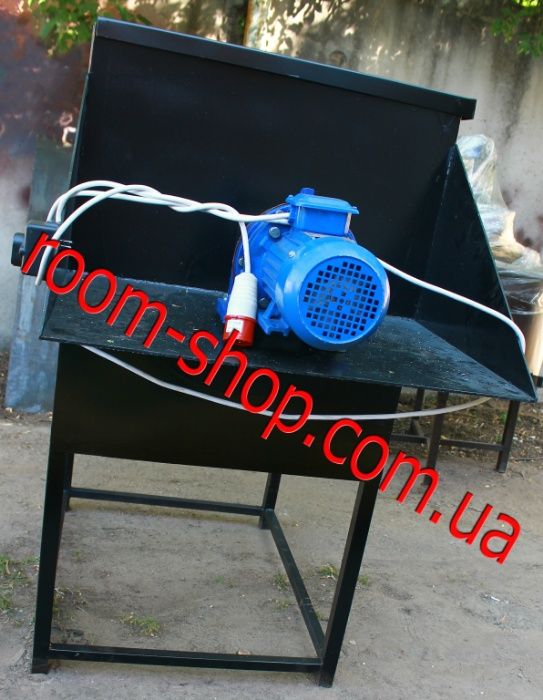 Смеситель кормов, шнековый, смешиватель, змішувач, комбикормов, СКИДКА