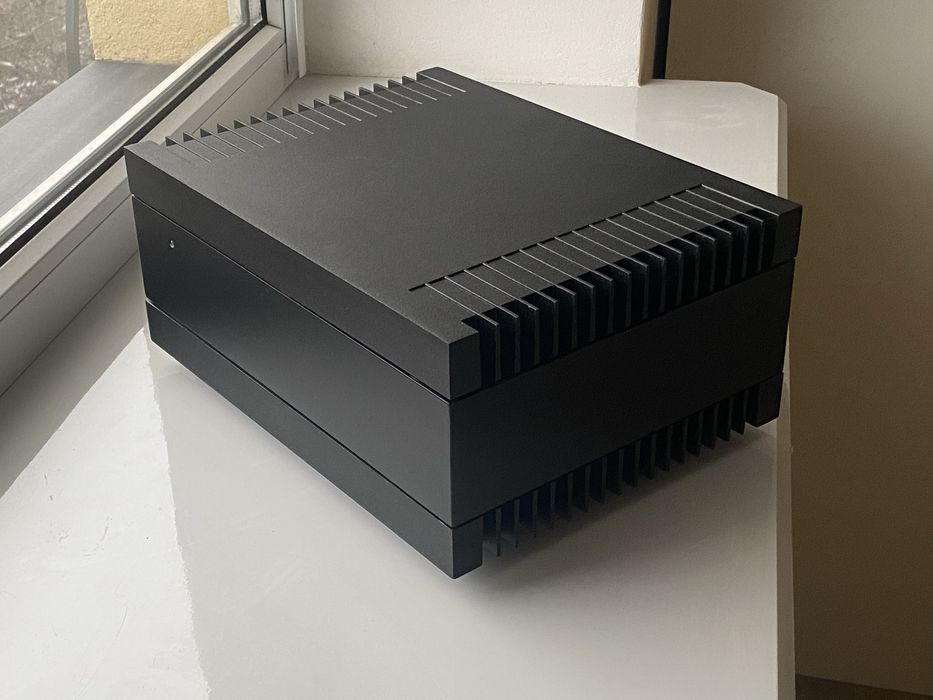 Підсилювач Quad 606