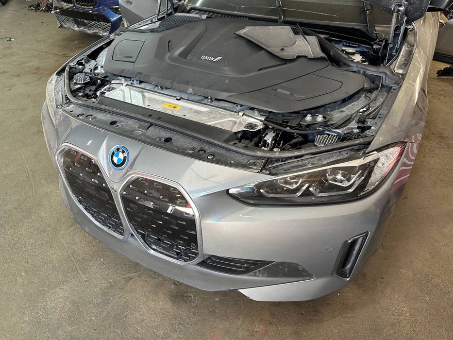 BMW G26 i4 запчастини, розбірка