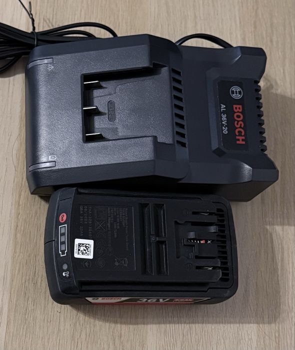 Ładowarka BOSCH AL 36V-20 + akumulator BOSCH 36V 2.0Ah Li-Ion