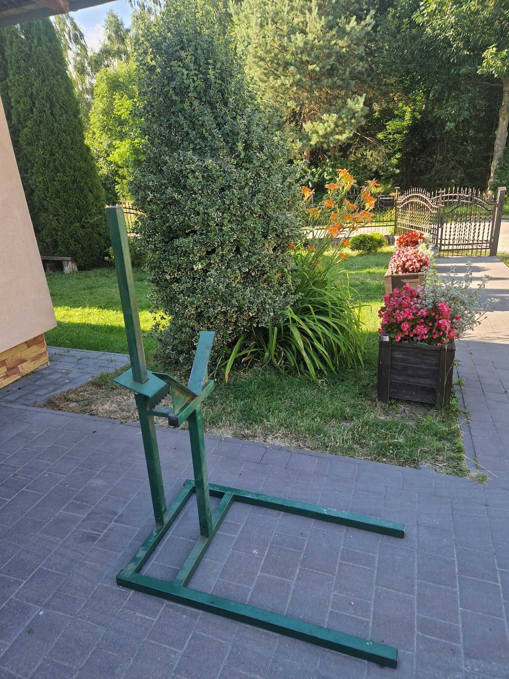 Stojak do cięcia drewna