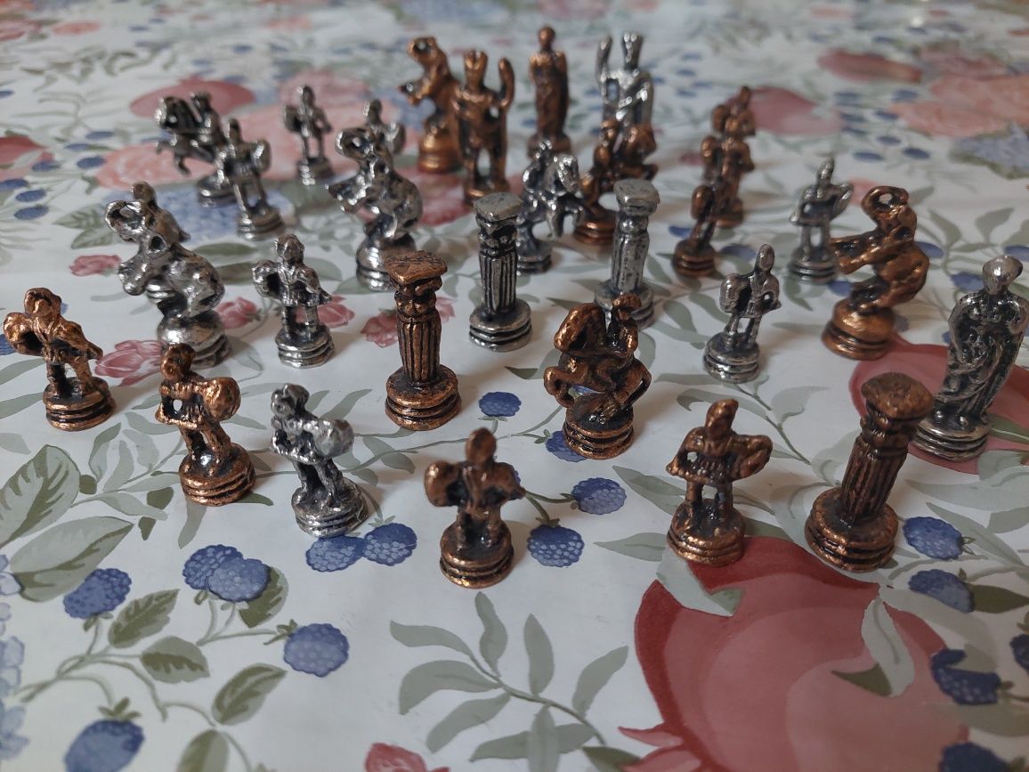 Mosiężne pionki szachy