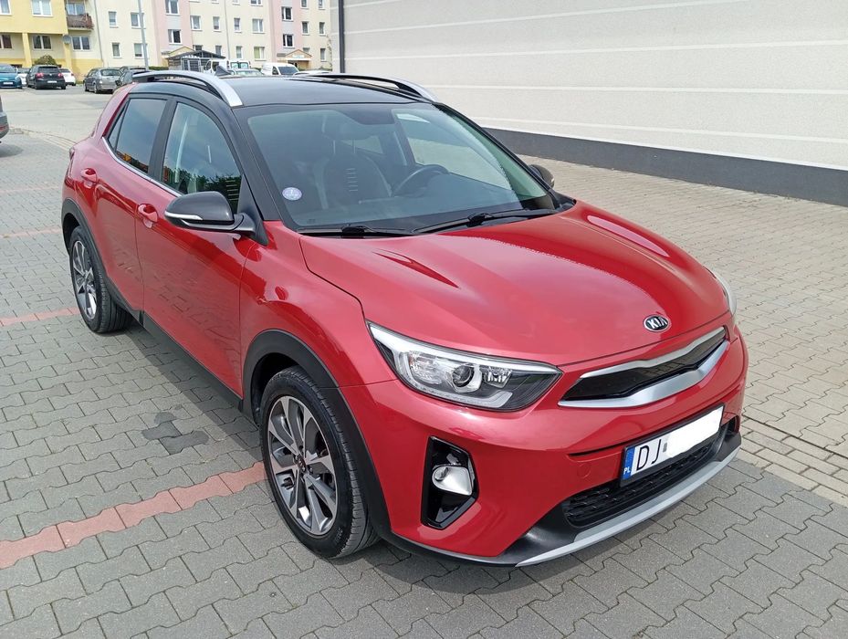 Kia Stonic 2020 rok 1.0 TGDI 120KM 38tyś km czarny dach navi kamera PDC