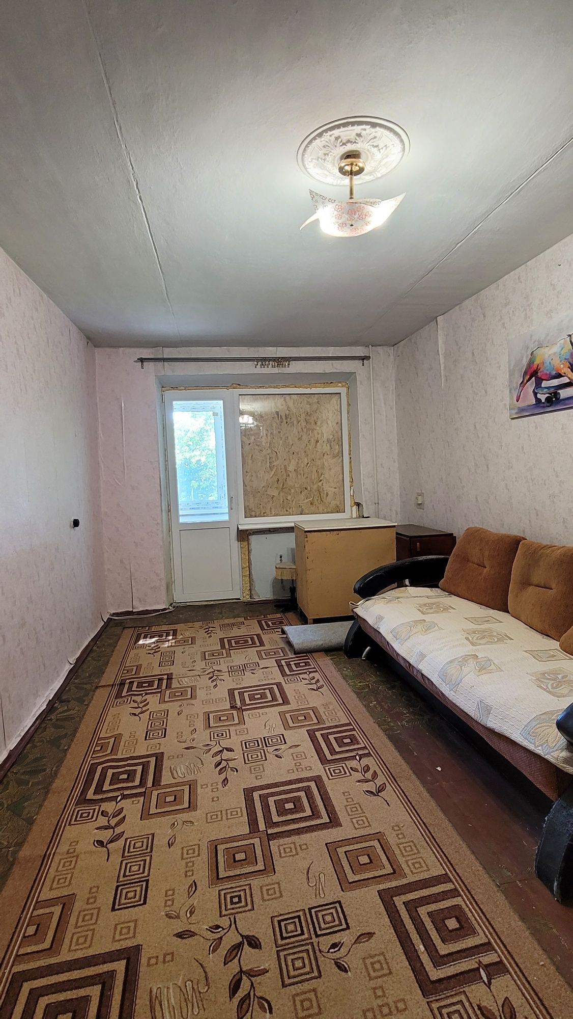 Продам 2-во кімнатну квартиру.