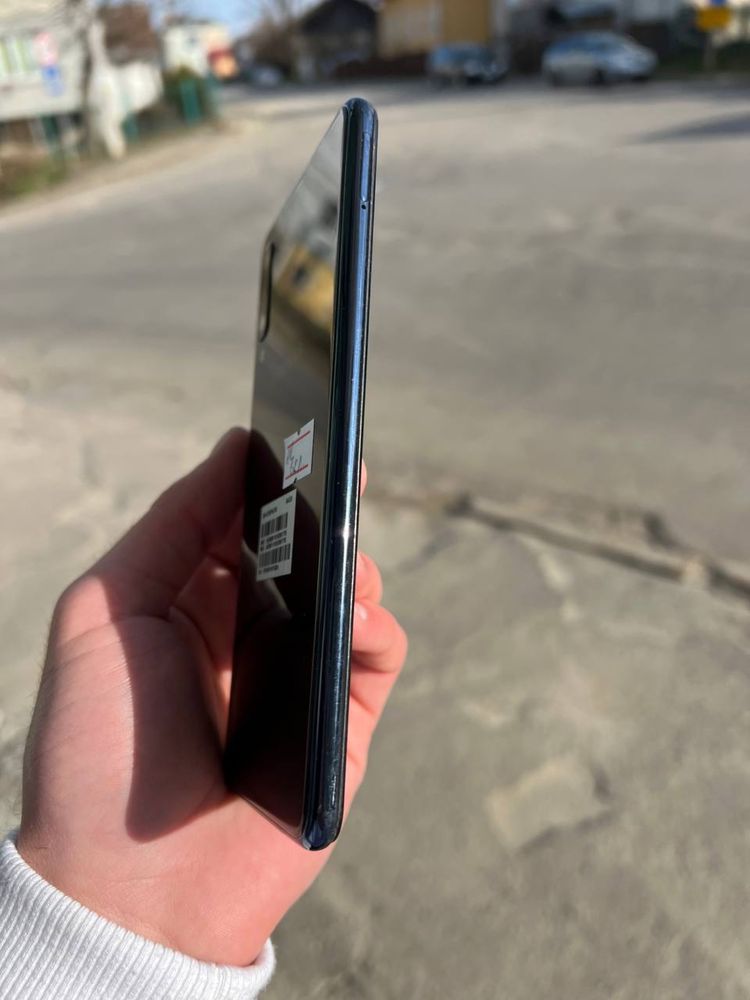 Телефон Samsung GALAXY A7 (2018) 4/64gb