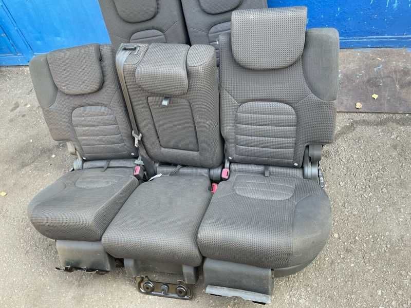 Сиденья комплект Nissan Pathfinder R51 2005-2014 з третім рядом