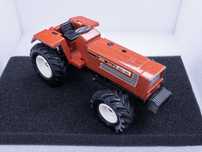 Model w skali 1:32 SIKU 2861 Fiatagri FIAT 180-90 DT Turbo z roku 1990
