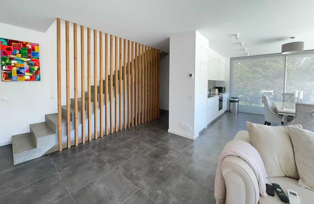 Piscina Privada e Localização Calma - Vivenda Pêra by Gabi Miguel