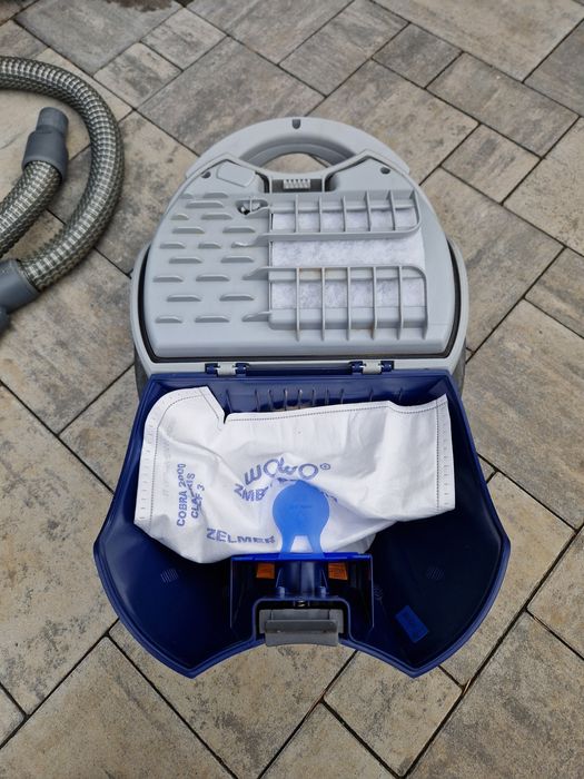 Odkurzacz Zelmer Odyssey BSH ZVC307XT 890W