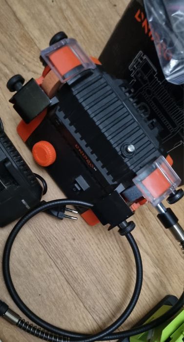 Продам аккумулятор гравер фрезер  станок  для заточки  Dnipro-M  12в