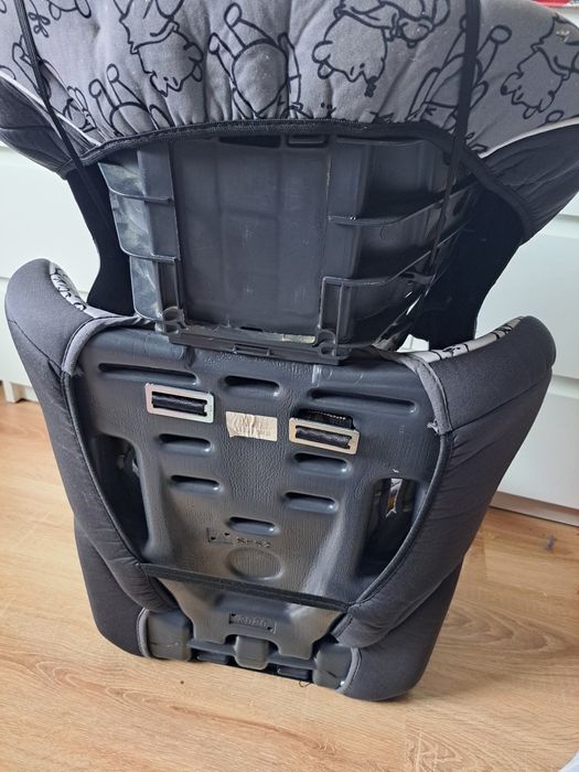 Cadeira Auto 15-36kg marca Winnie the Pooh