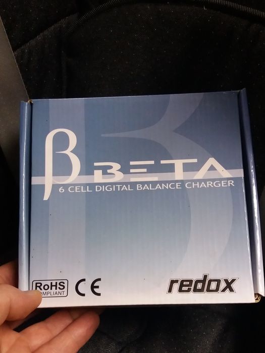 Opakowanie po ładowarce REDOX Beta