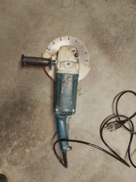 Bosh szlifierka/bruzdownica+ 4 tarczę !