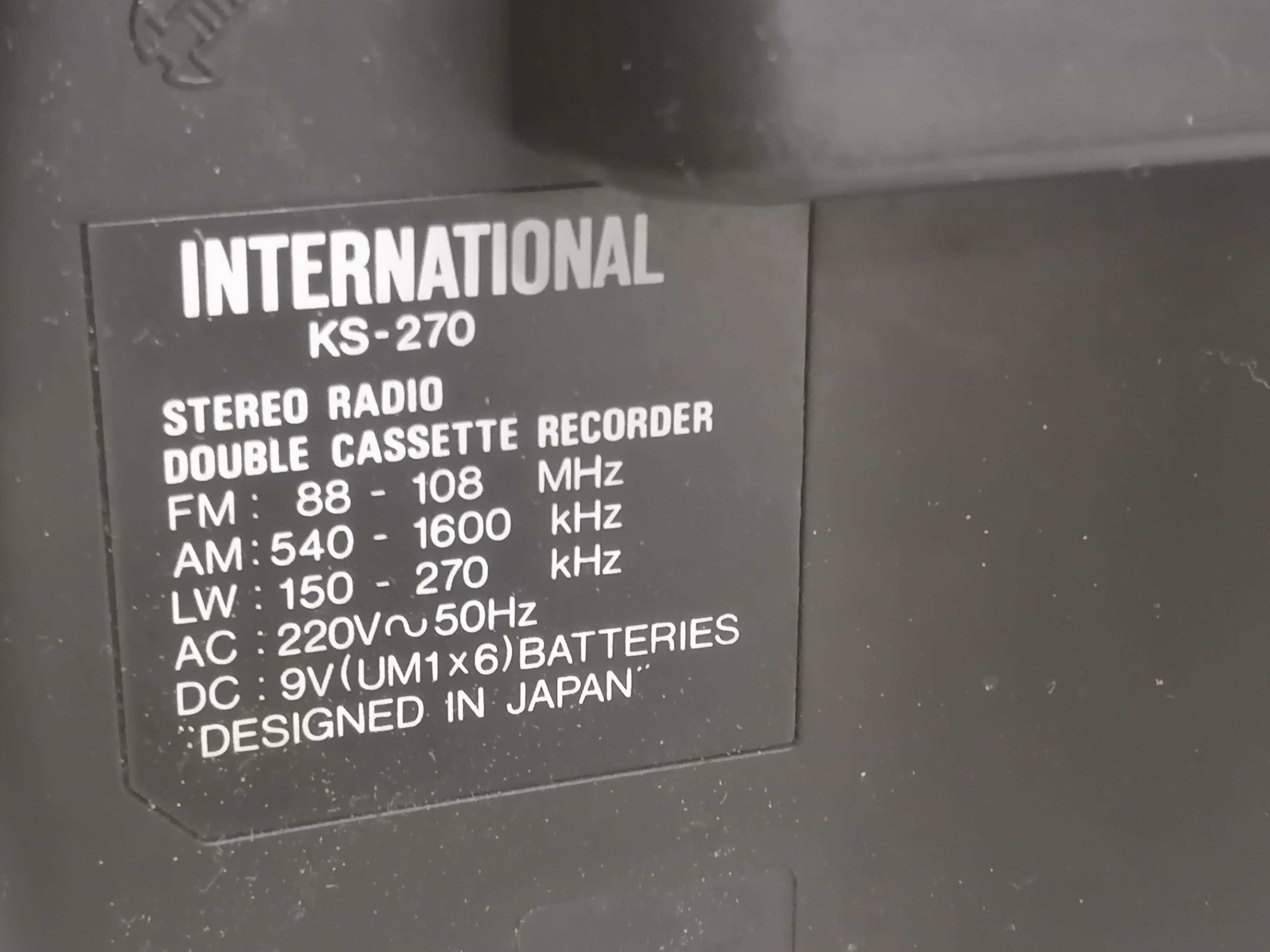 Magnetofon kasetowy INTERNATIONAL KS-270