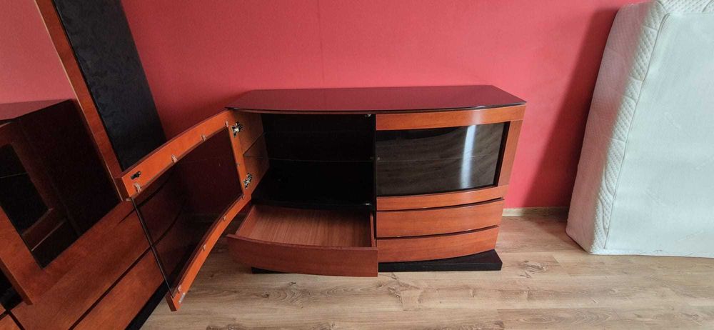 zestaw mebli do sypialni Mebin Art Modulo toaletka, szafa, komoda