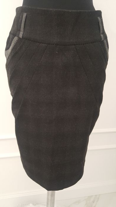 Тепла  кашемірова спідниця