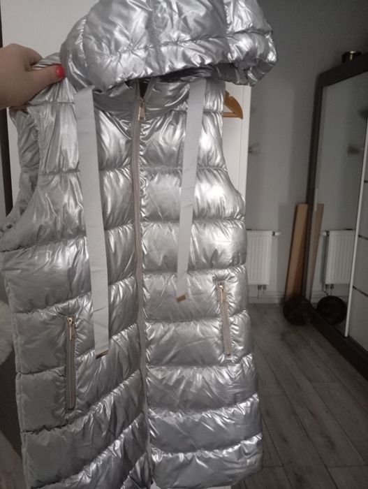 Piękny bezrękawnik kamizelka srebrny metaliczny wiosna hit