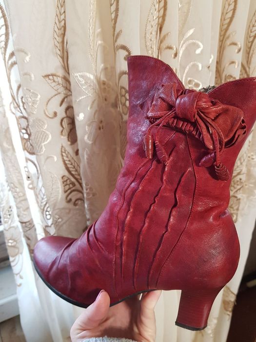 Продам сапоги женские