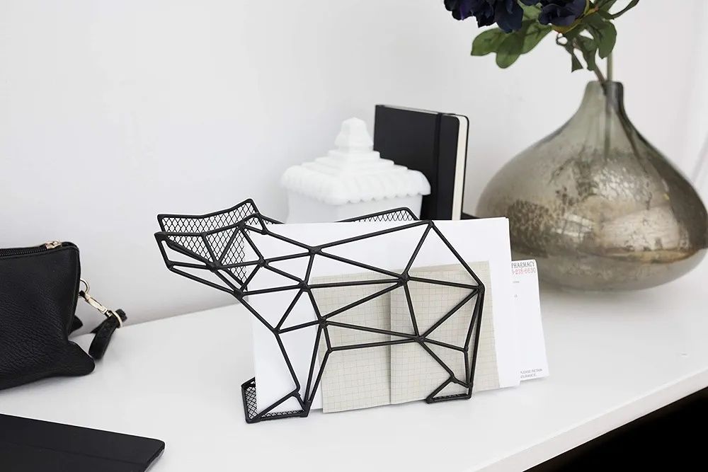 Kikkerland Niedźwiedź ścienny organizer na listy, metal, czarny, 25 x