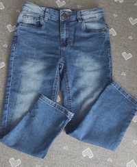 Jeans chłopięcy rozm 134 Reserved