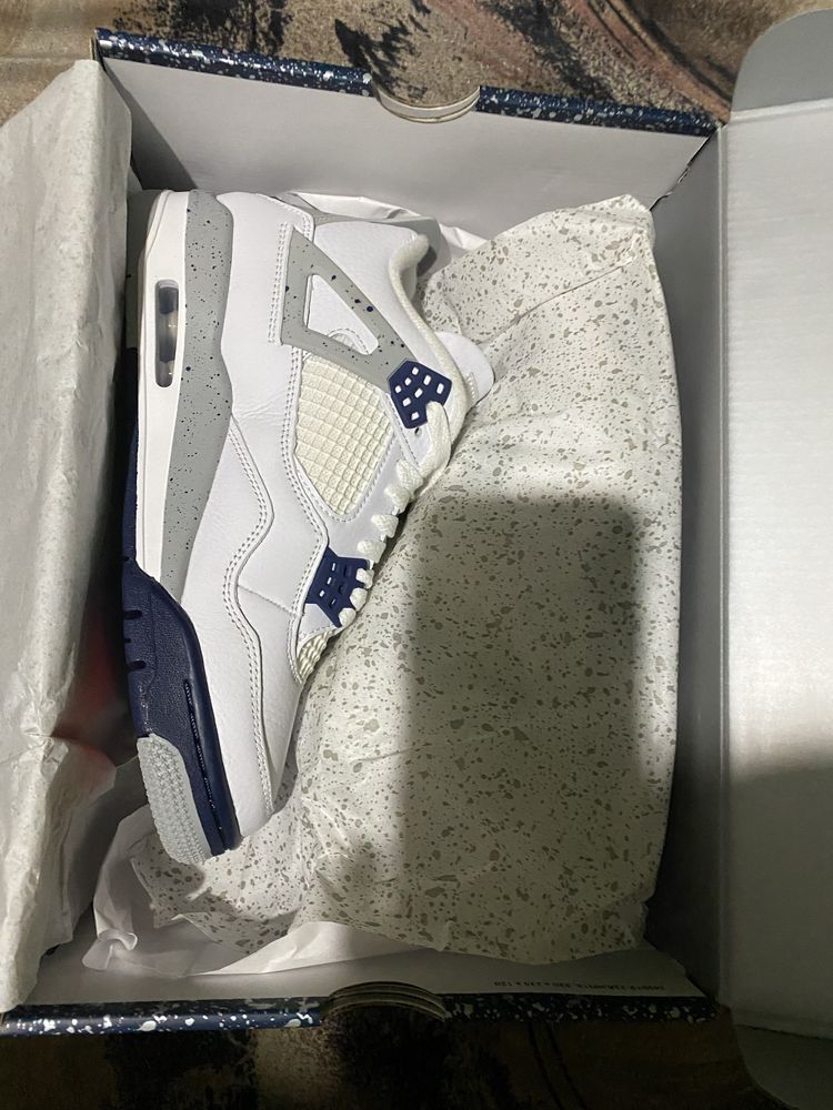 Jordan 4 Midnight Navy 40.5