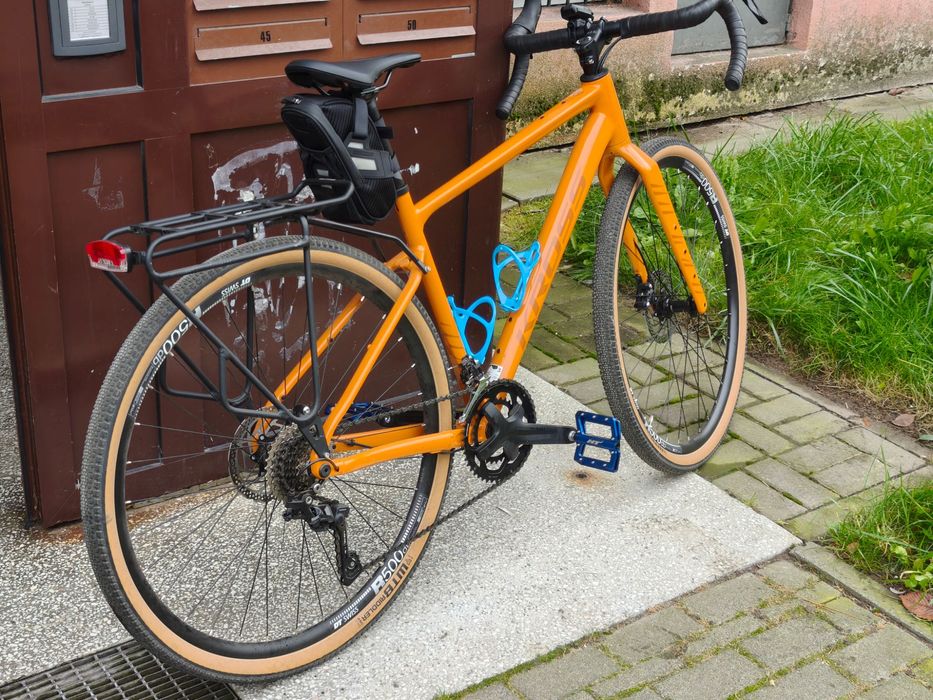 Gravel Kross Esker 5.0 wersja pomarańczowa