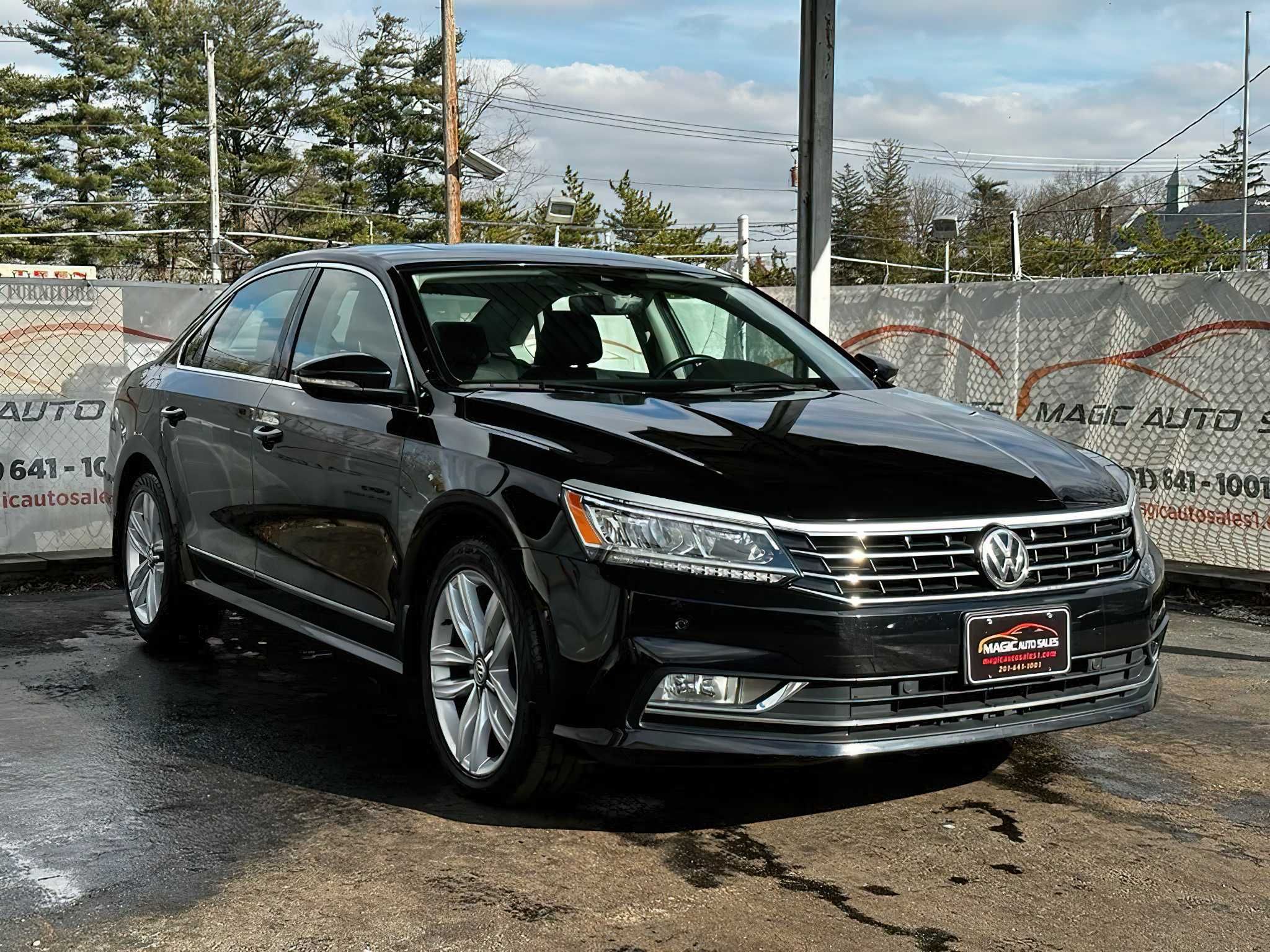 Volkswagen Passat SEL 2017