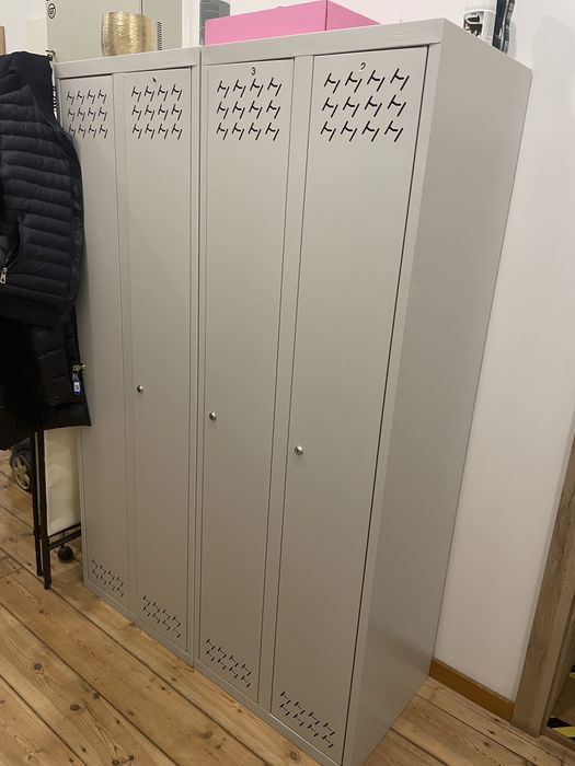 Szafa ubraniowa BHP dwudrzwiowa Metalkas, mamy 2 sztuki