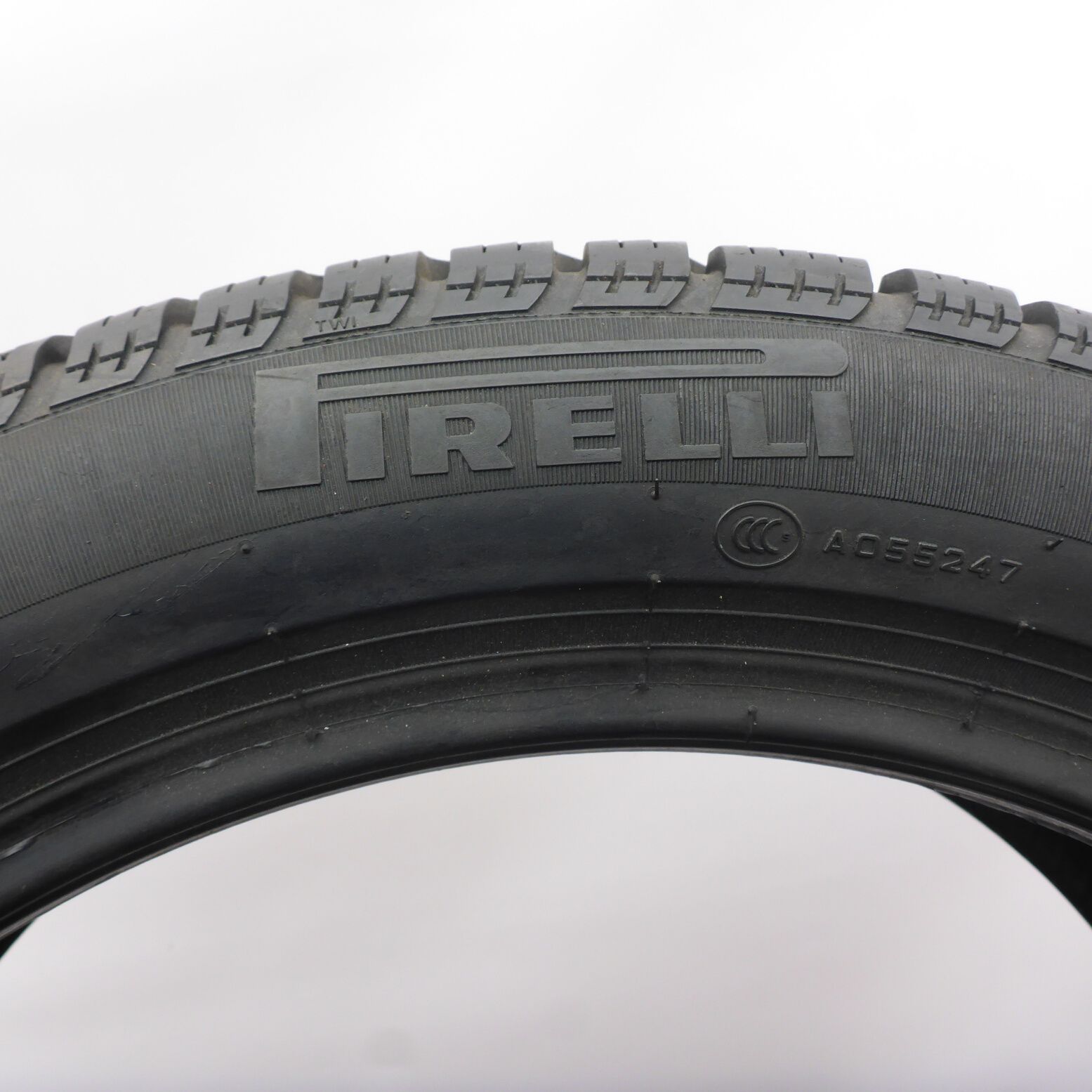 Opony 195/55/17 Pirelli 195/55R17 W210 92H Zimowe 2016, 2022 7,2-8mm