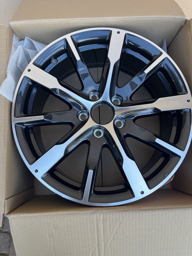 Felgi aluminiowa 3 sztuki HONDA 7,5 x 18" 5x114.3 - Nowe! Pieknie !