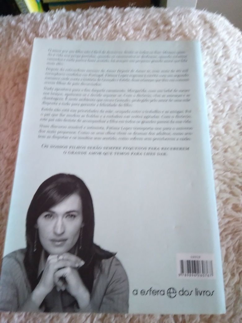 Livro de Fátima Lopes.