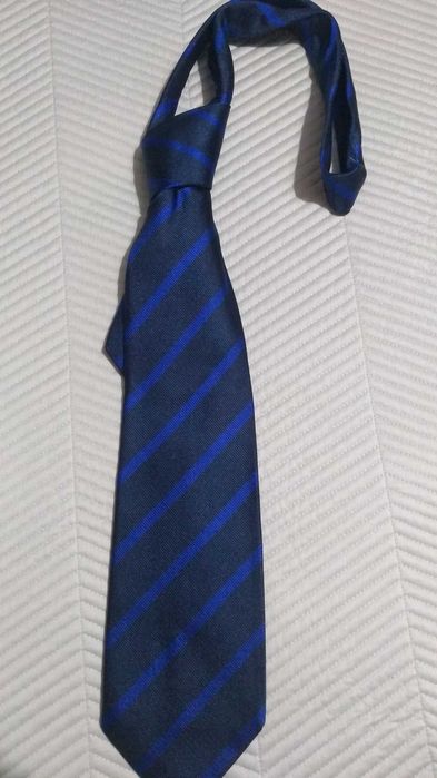 Gravata Sacoor (Bom Estado. Tecido elevada qualidade)