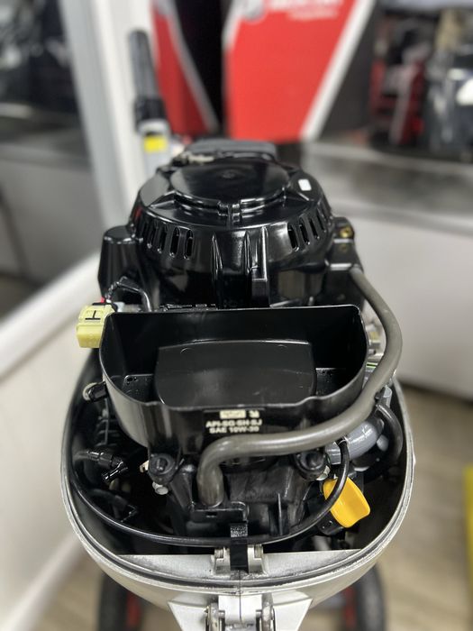 Лодочний мотор Honda BF-8-10