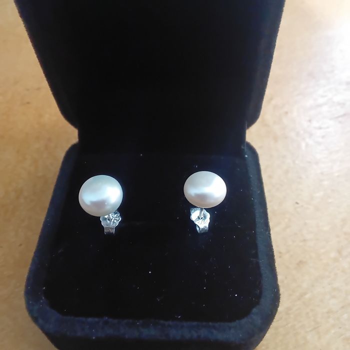 Brincos em Prata com Perolas de Agua Doce