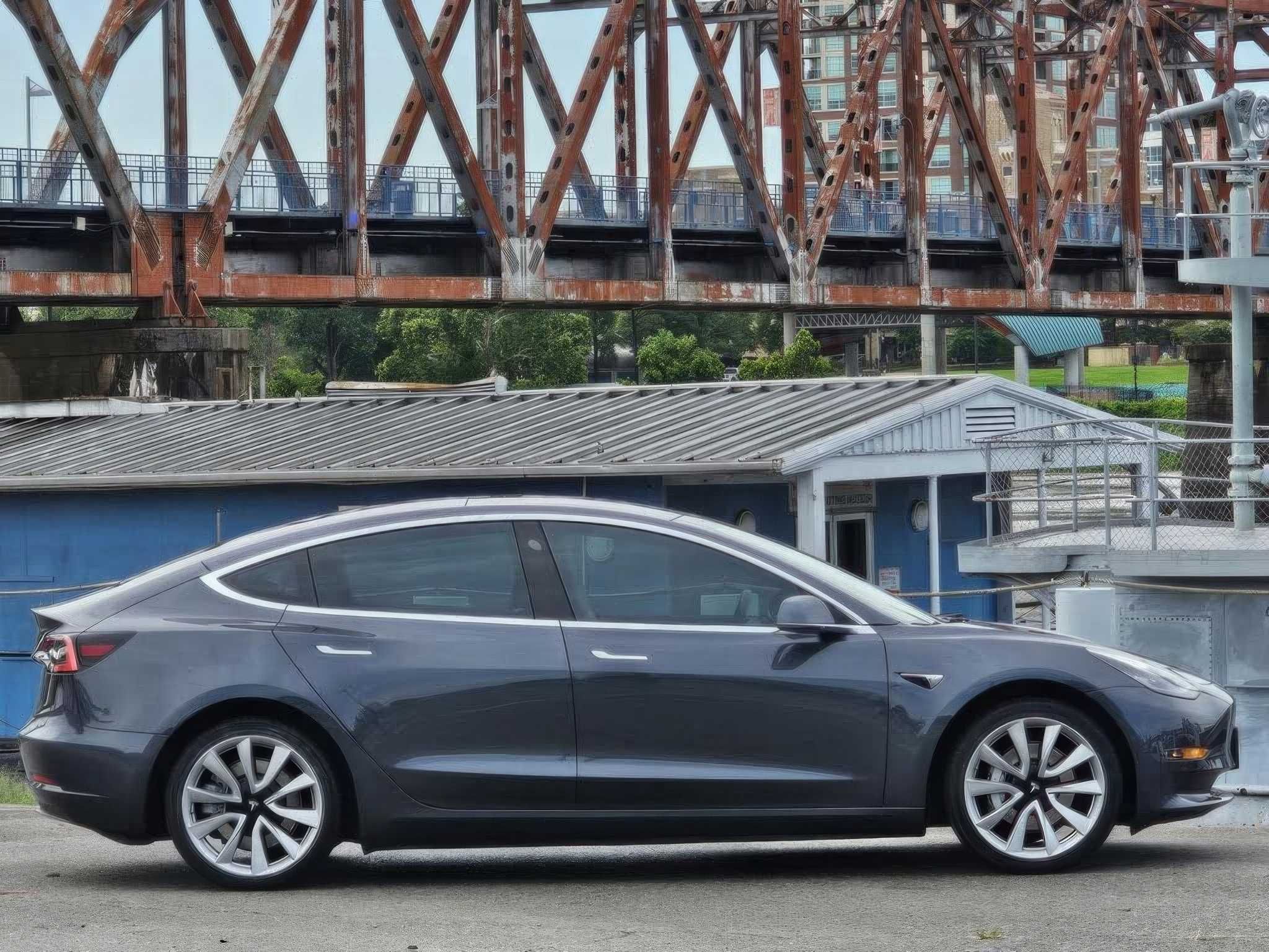 2018 Tesla Model 3 Long Range