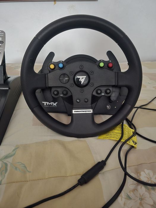 Thrustmaster TMX Pro Force Feedback + Pedais para xbox/pc
