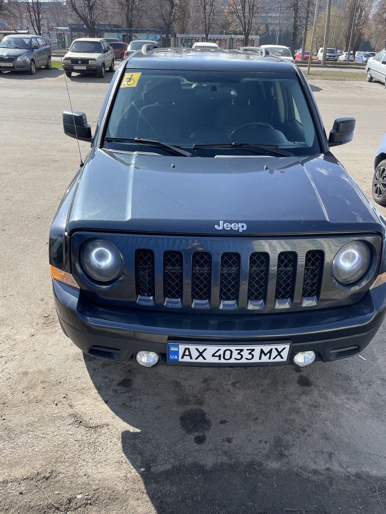 Продам jeep patriot в отличном состоянии