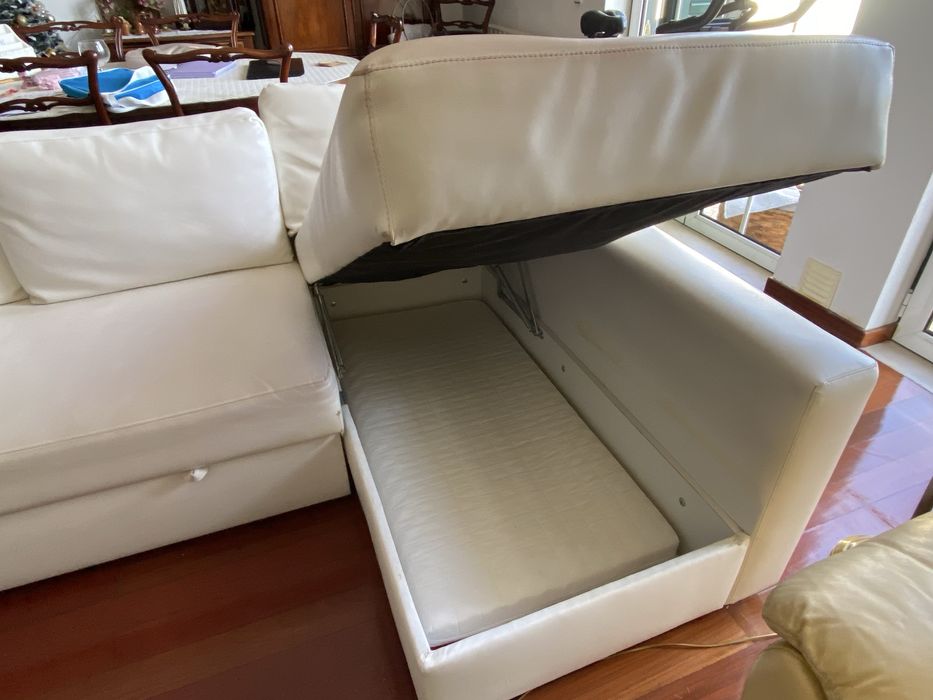 Sofá napa com chaisse longue